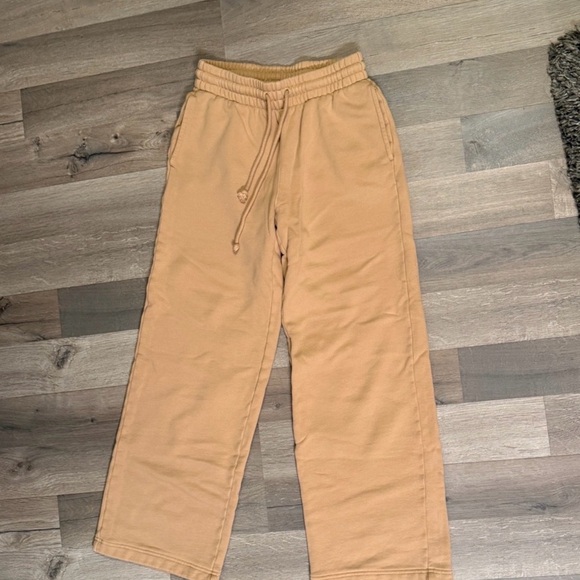 Aritzia TNA Cozy Fleece Sweatpants – Size 2XS - Picture 2 of 4